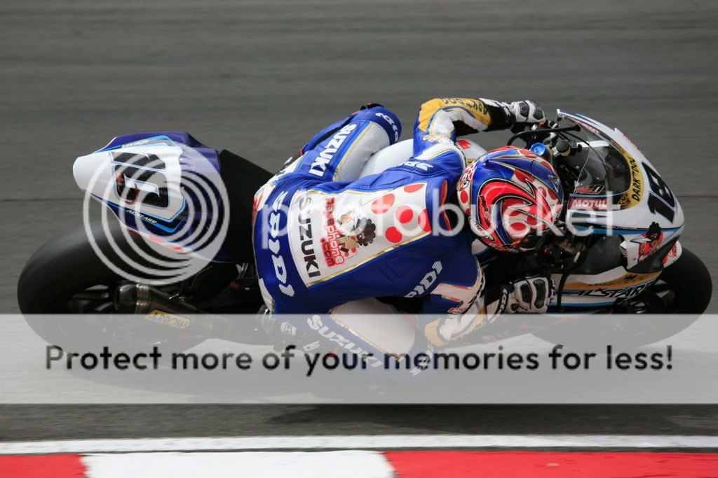 IMAGE: http://i338.photobucket.com/albums/n417/poldodog/_MG_5872.jpg