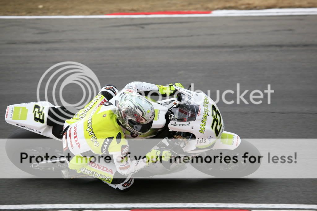 IMAGE: http://i338.photobucket.com/albums/n417/poldodog/_MG_5896.jpg